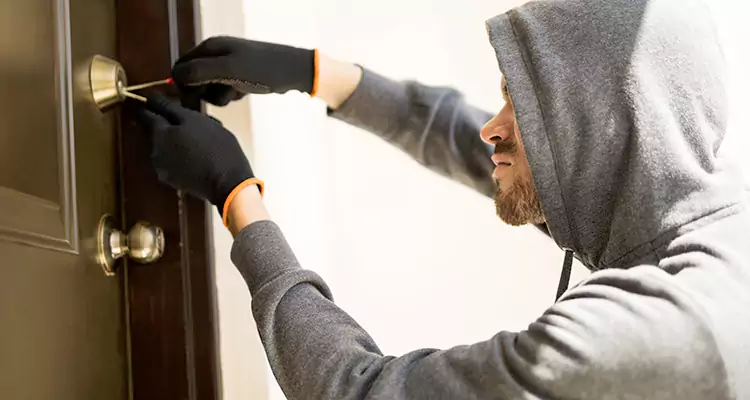 Emergency Motel Lock Repairs—Available 24/7 in Haines City, FL