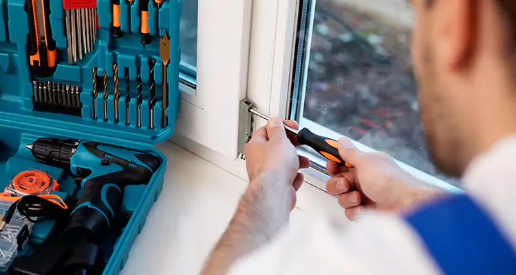 Mirrored Sliding Doors Replacement Expert in Haines City, FL